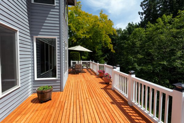 Cedar Deck Construction in Murfreesboro